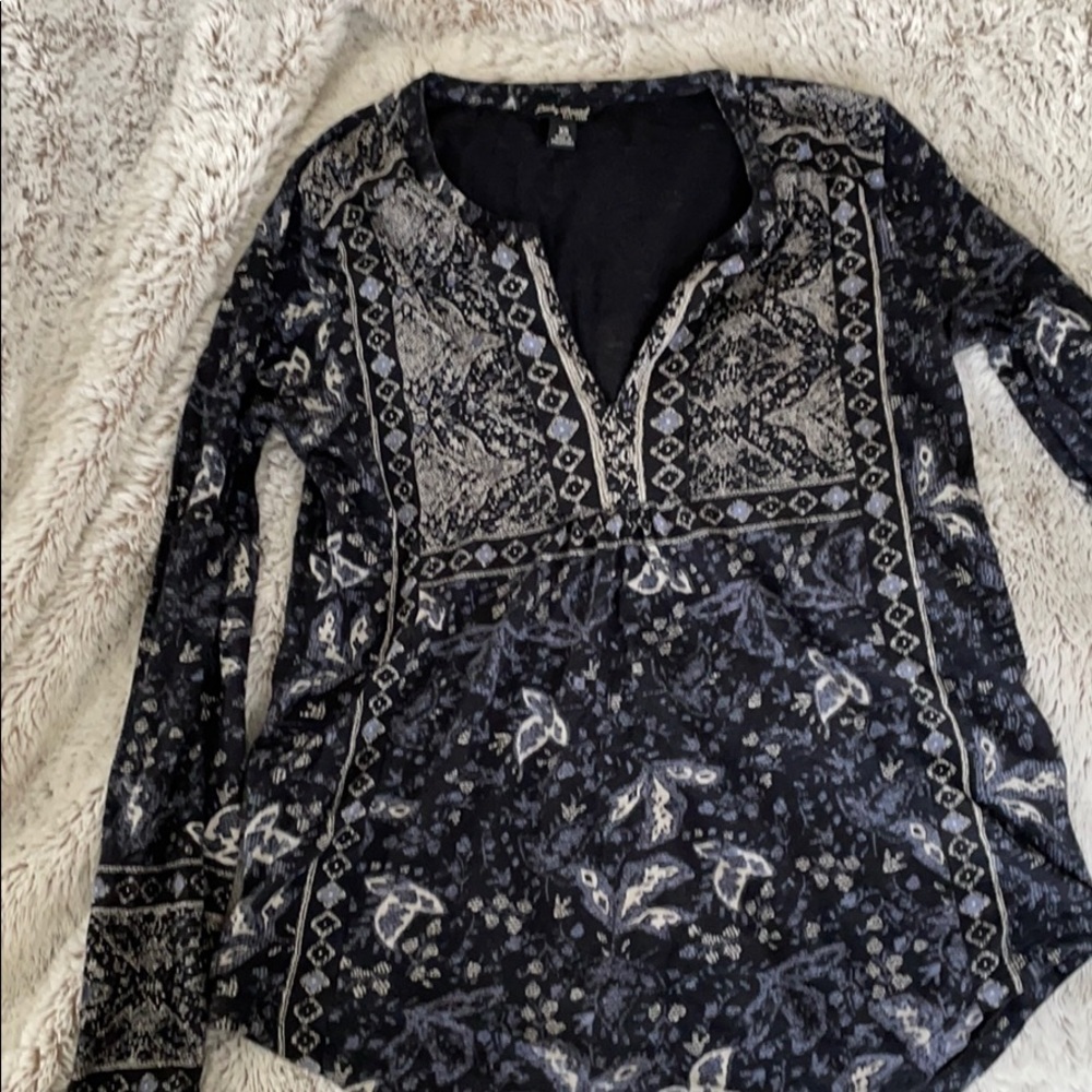 Lucky Brand long sleeve T
